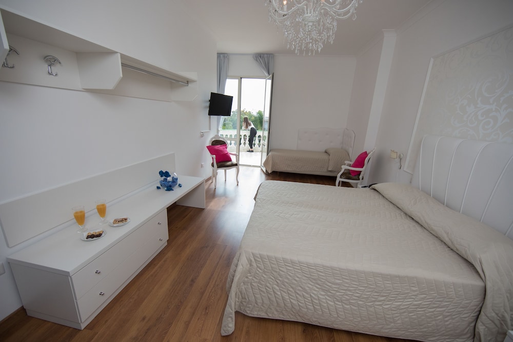 Superior Quadruple Room photo 1