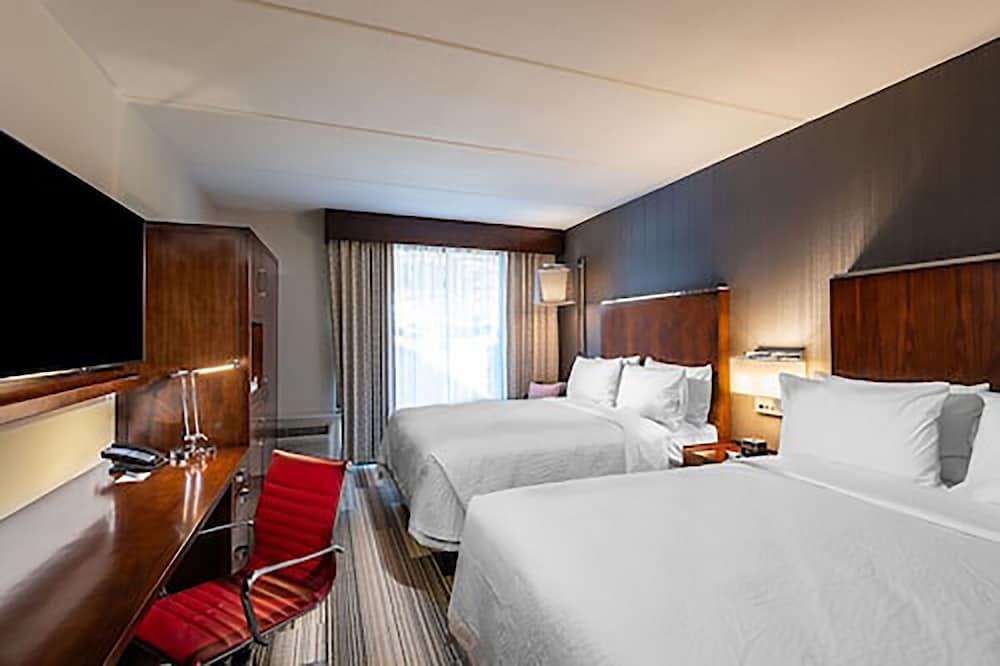 Traditional Room, 2 Queen Beds - Photo 3