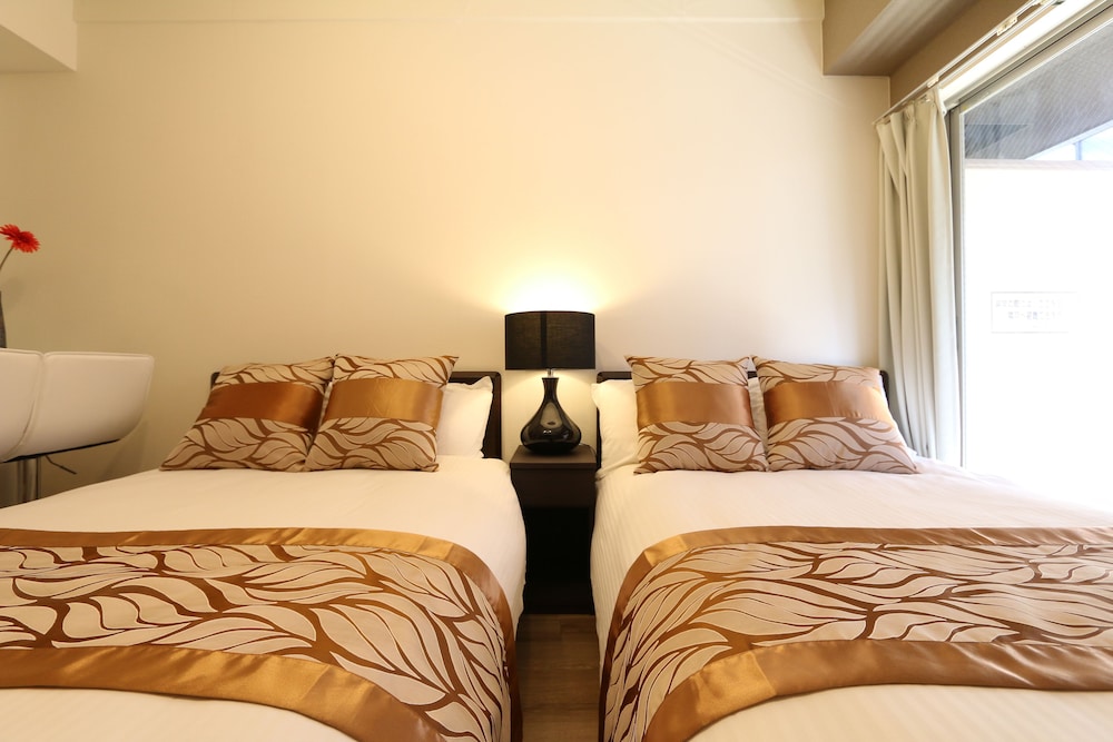 Standard Double Room (SS72)