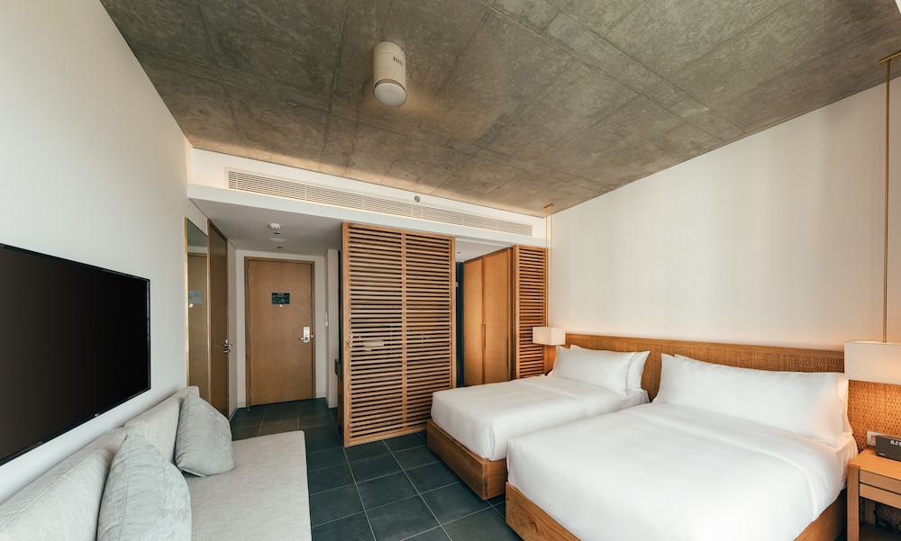 Deluxe Twin Room - Photo 2