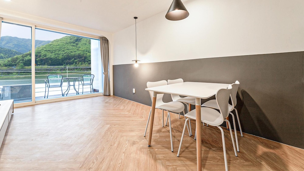 Basic Room, 1 Bedroom (Jasmine(River View)) - Photo 8
