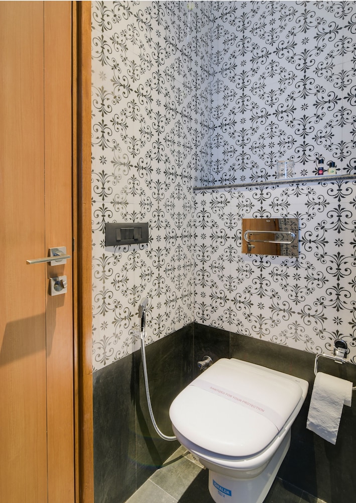 Standard Room - Photo 10