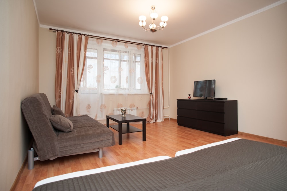 Apartment photo 2