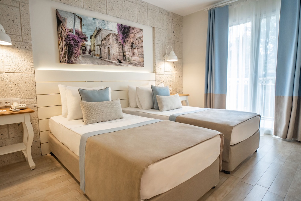 Premium Connection Room
