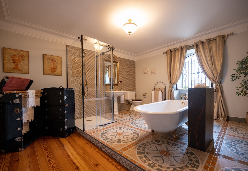 Deluxe Studio Suite photo 2