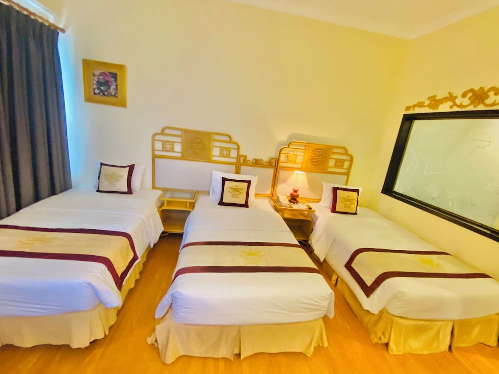 Deluxe Triple Room - Photo 1