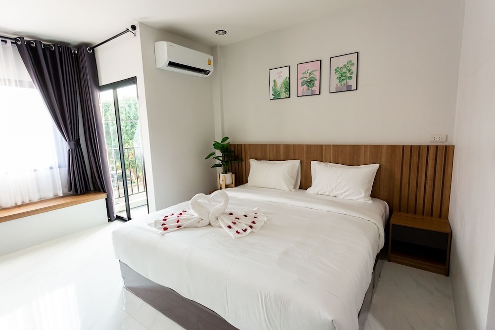Standard Room - Photo 16