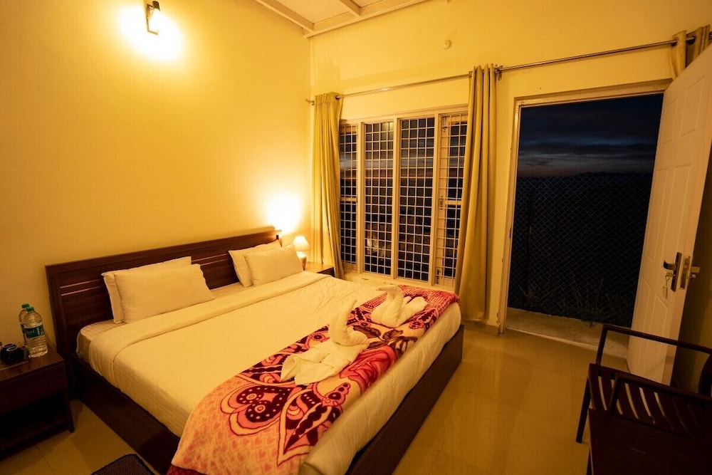 Deluxe Room - Photo 3