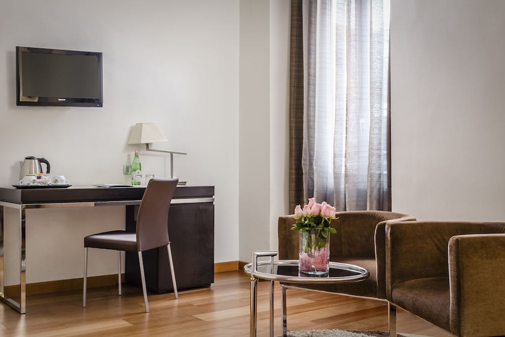 Junior Double Room