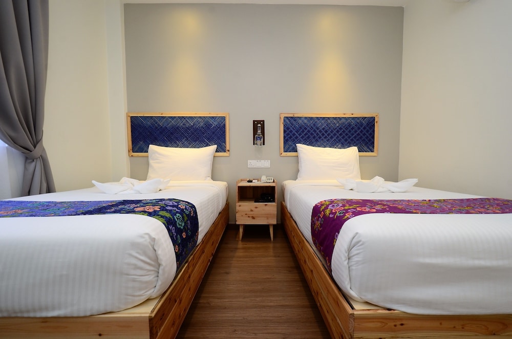 Superior Twin Room, 2 Twin Beds photo 3