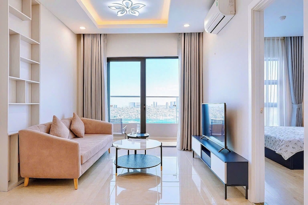 Family Apartment, 2 Bedrooms, Pool Access, Sea View photo 2