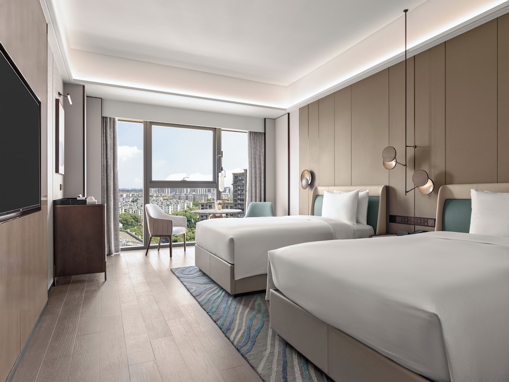 Twin Deluxe Room with River View