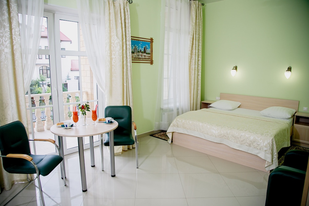 Standard Double Room photo 1