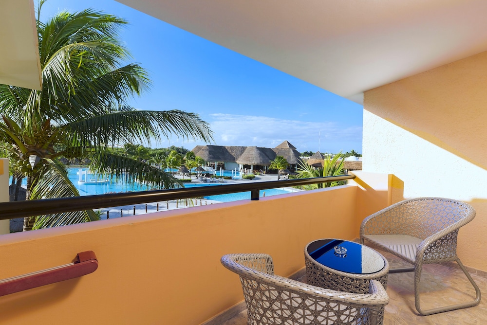 Junior Suite Garden View - Photo 3