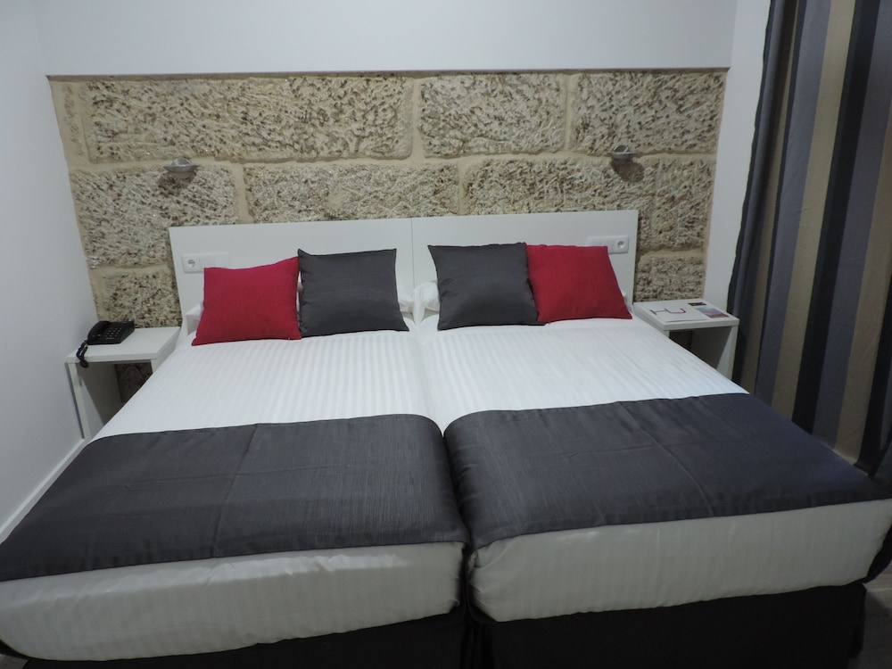 Economy Double Room photo 2