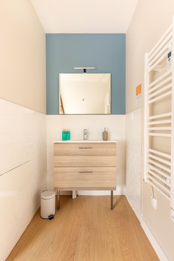 Apartment, Ensuite, City View - Photo 22