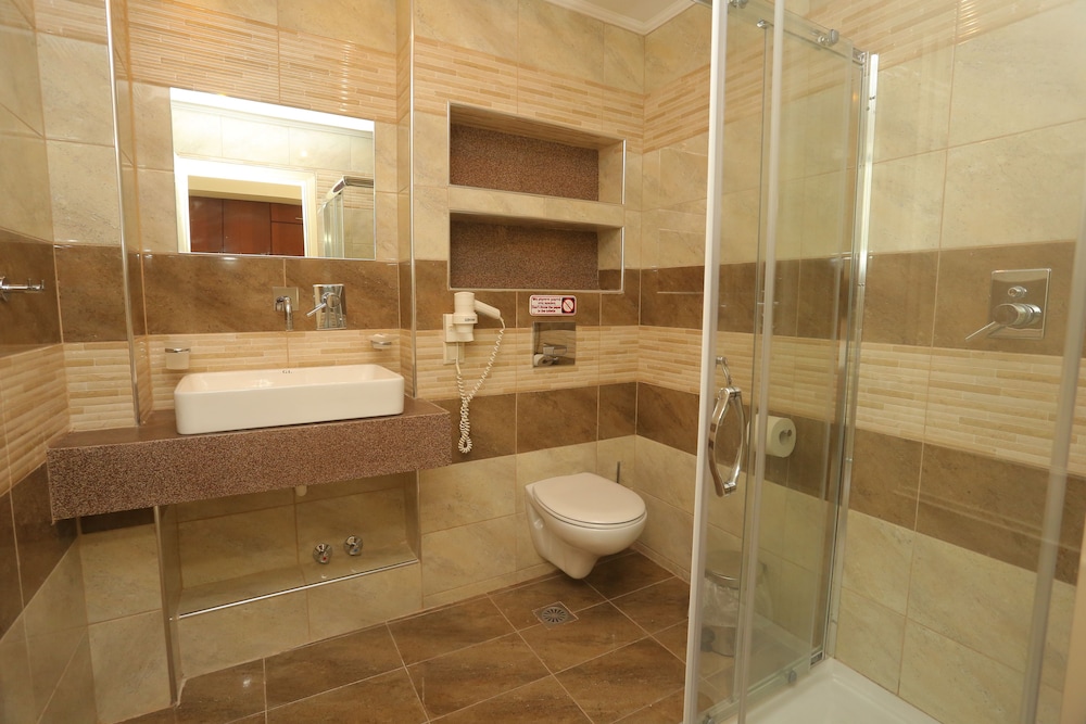 Grand Double Room, Garden View photo 3