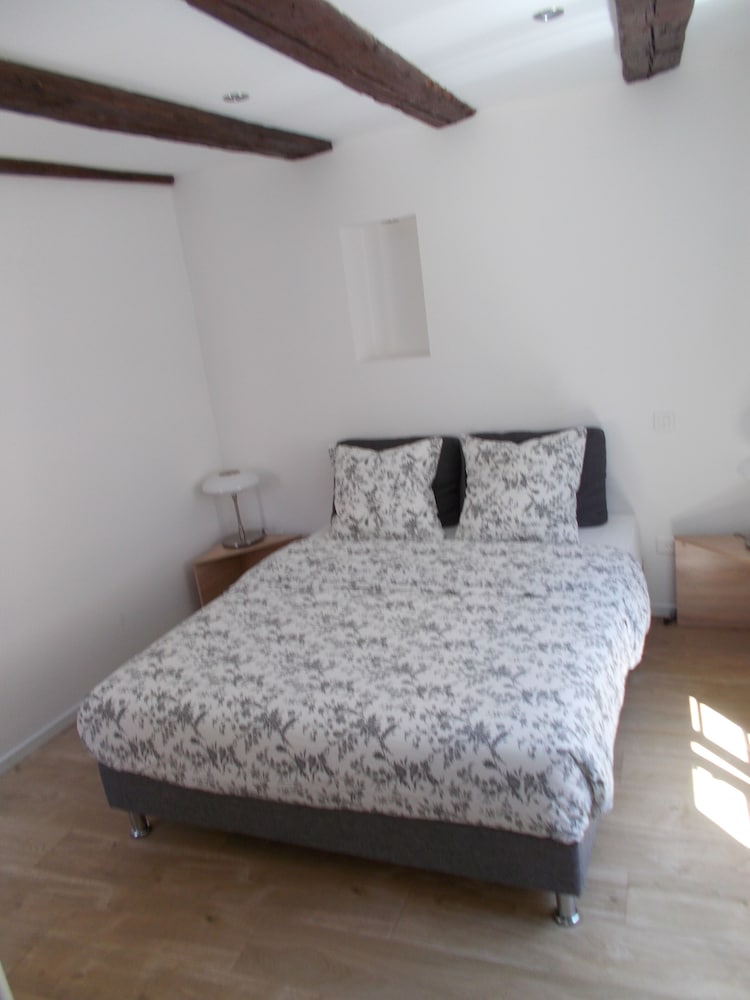 City House, Ensuite, Canal View (Le figuier) photo 2