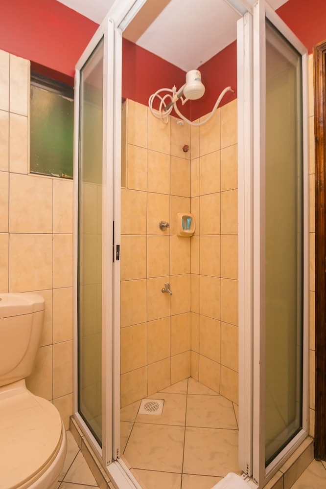 Deluxe Double Room - Photo 18