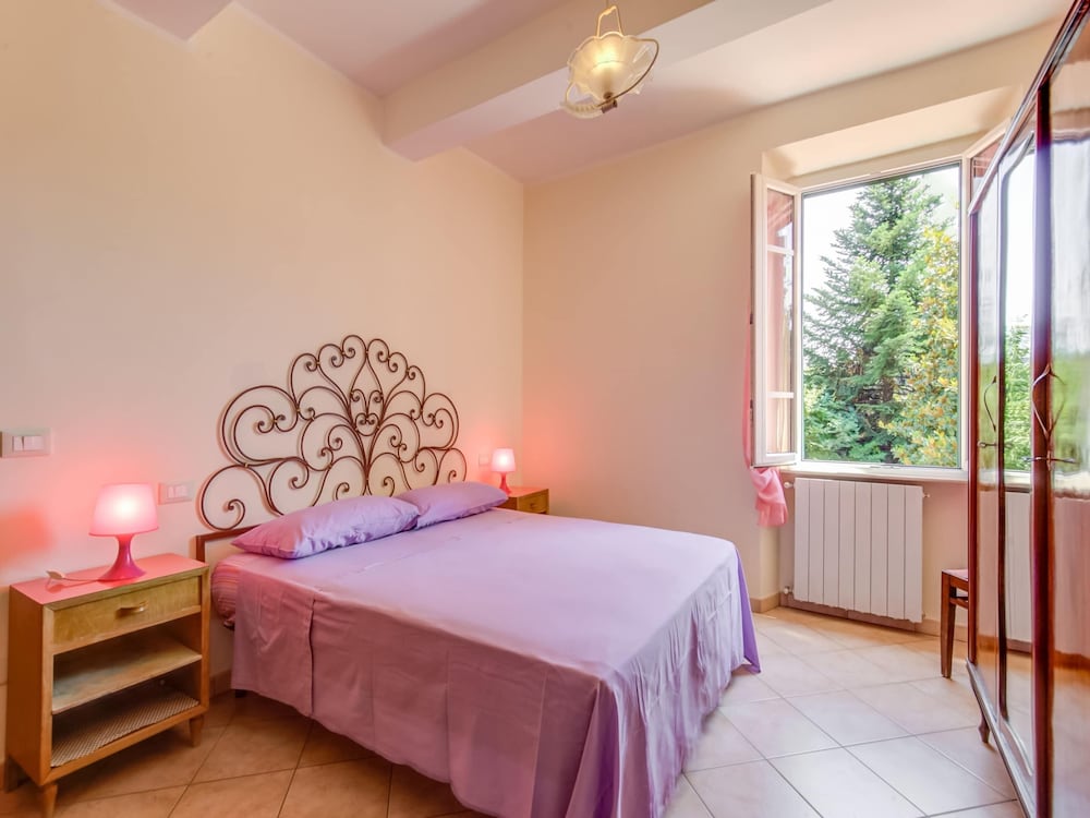 Villa photo 2
