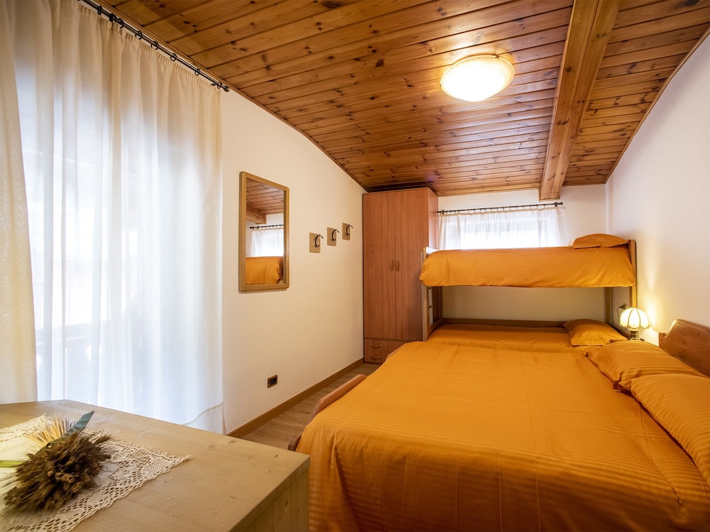 Quadruple Room photo 2