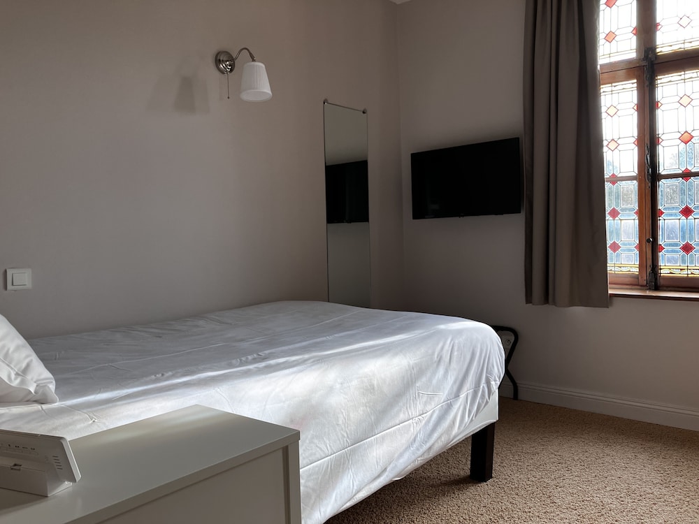Single Room, 1 Large Twin Bed photo 3
