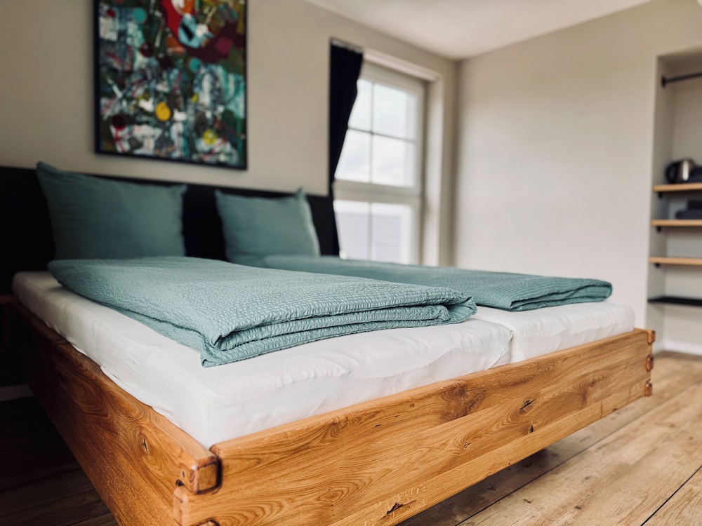 Classic Quadruple Room