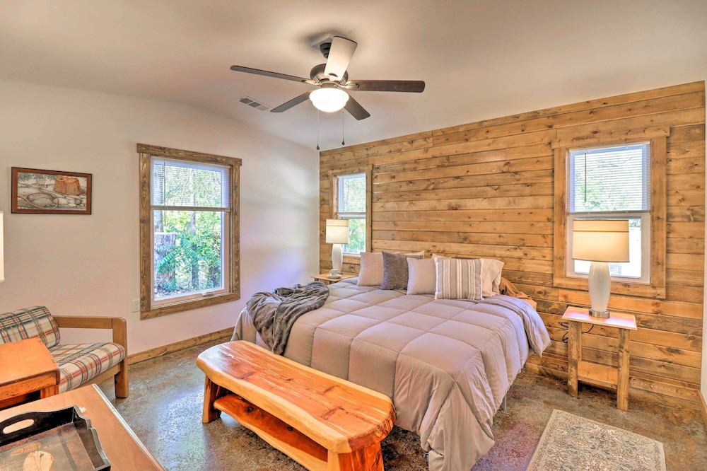 House (4 Bedrooms) photo 2