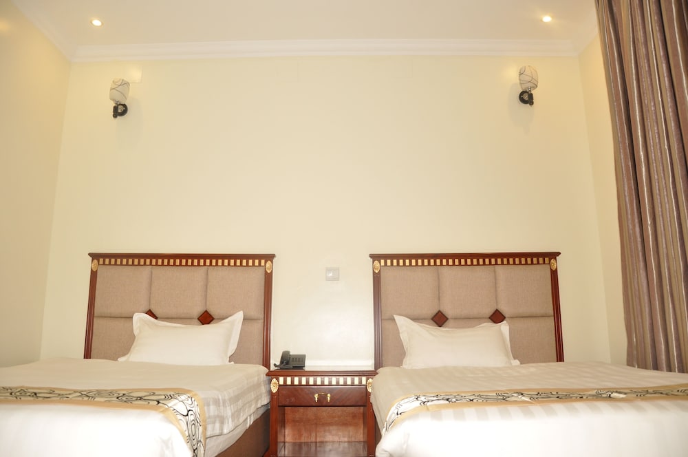 Standard Double Room, Private Bathroom, City View photo 3
