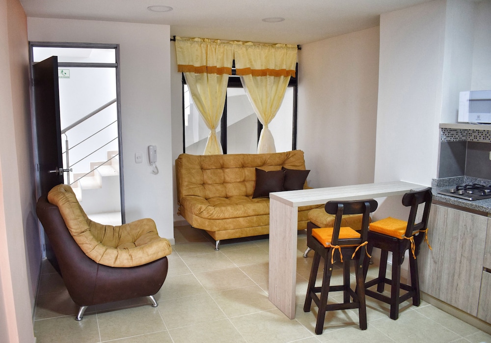Basic Apartment, 1 Twin Bed, Private Bathroom