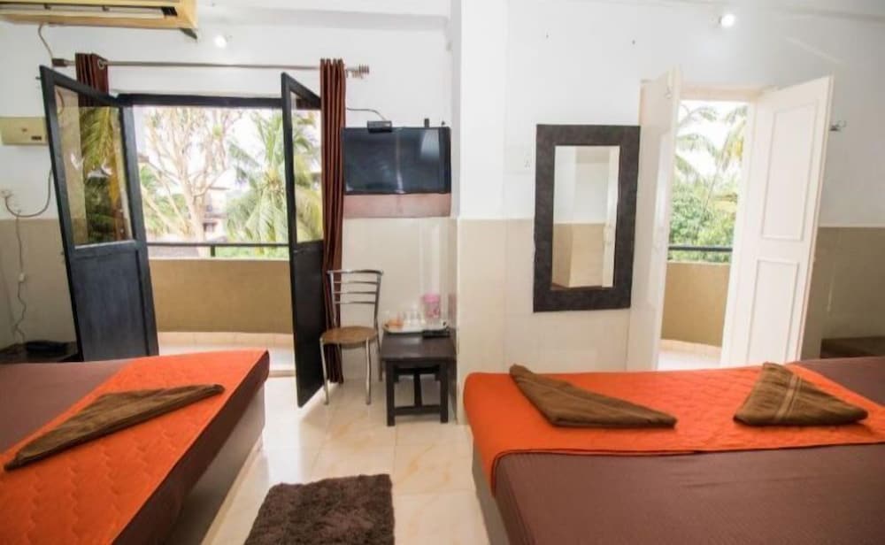 Six Bedded Ac Room