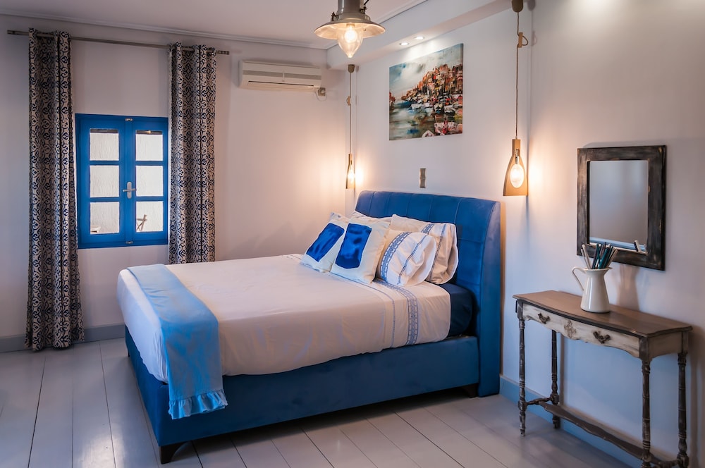 Studio, Sea View (Ground Floor)