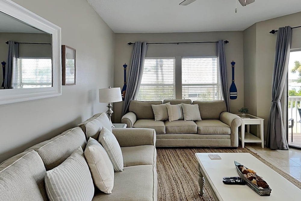 Condo (#9224 - No Pets)