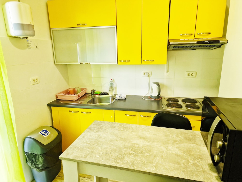 Triple Room, Non Smoking, Private Bathroom - Photo 9