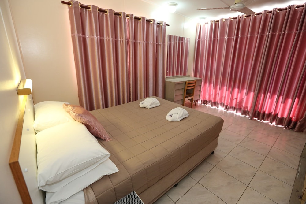 Family Apartment, 2 Bedrooms, Harbor View photo 3