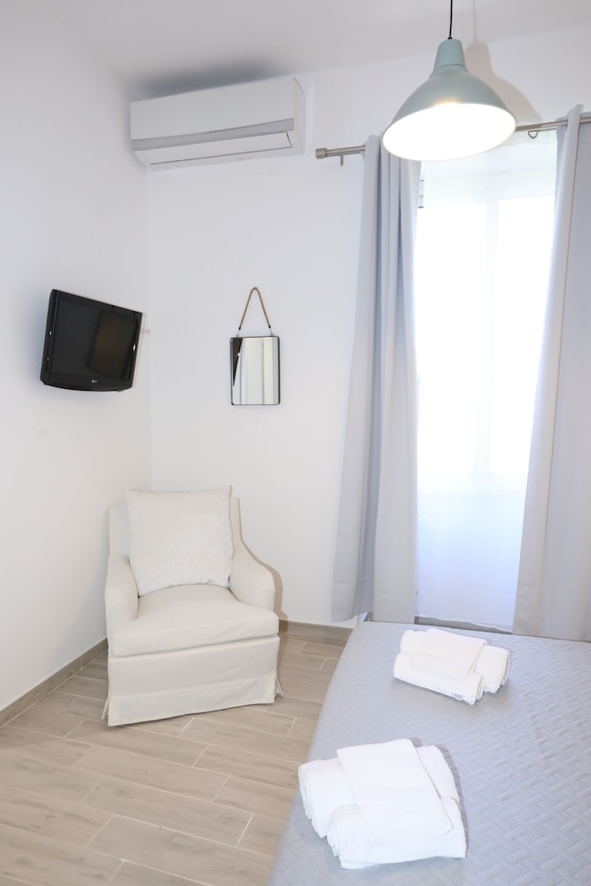 Deluxe Suite, 2 Bedrooms photo 2