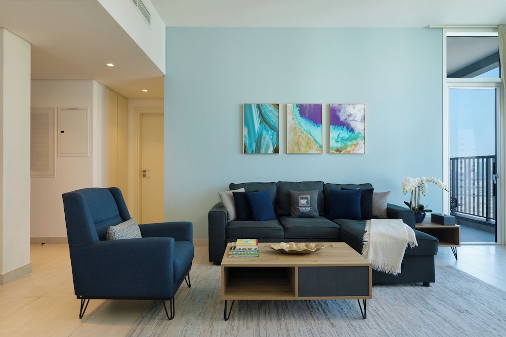 Comfort Apartment, 2 Bedrooms, Pool Access, Sea View