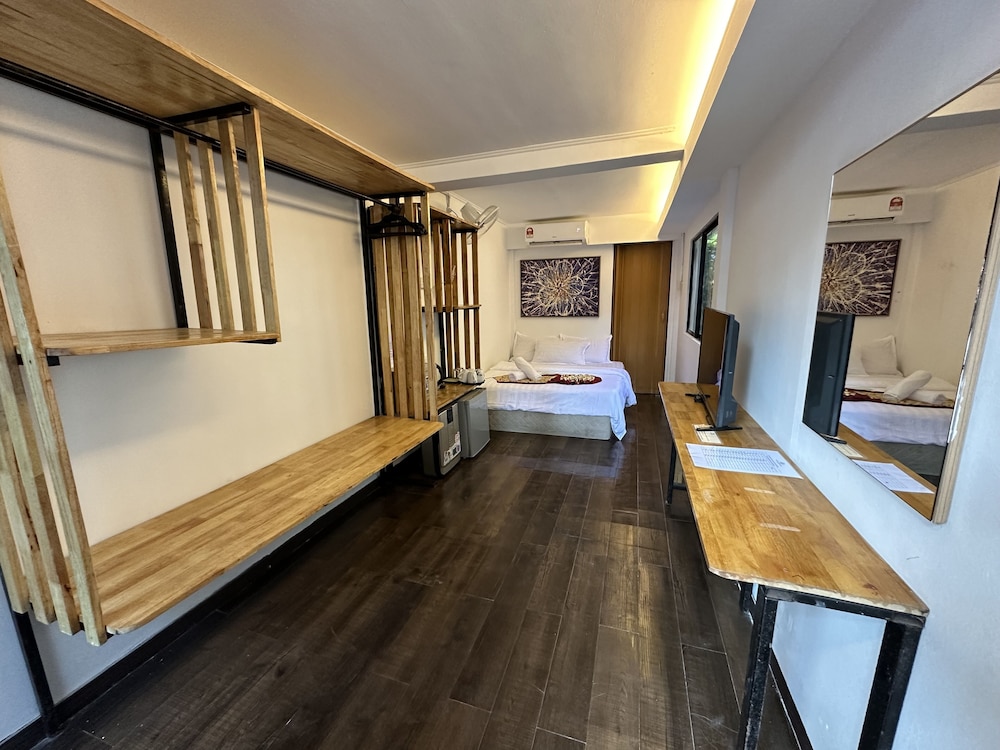 Standard Room photo 2