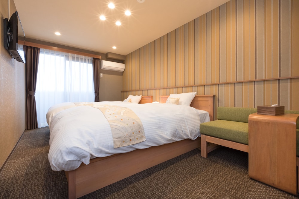 Standard Twin Room photo 1