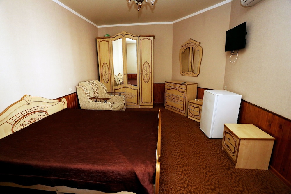 Superior Triple Room photo 1