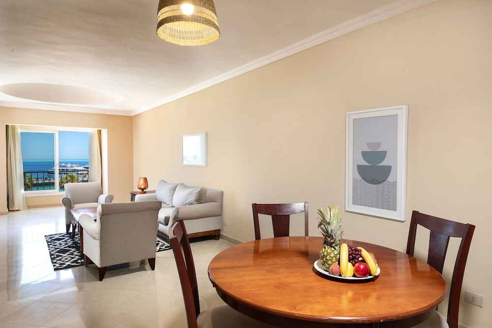 Family Apartment - Photo 3