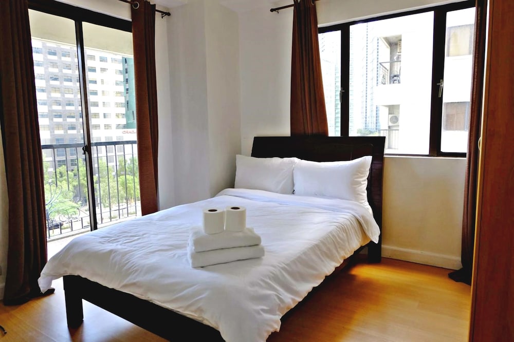 Condo, 2 Bedrooms photo 1