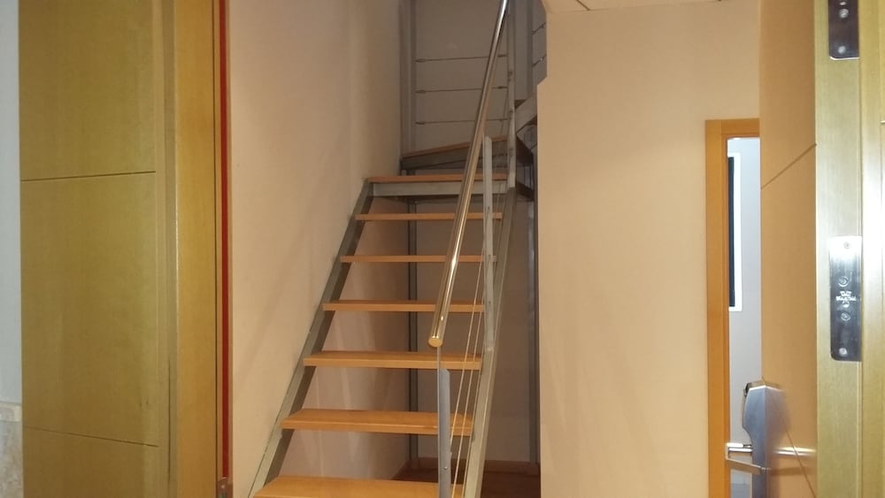 Duplex - Photo 15