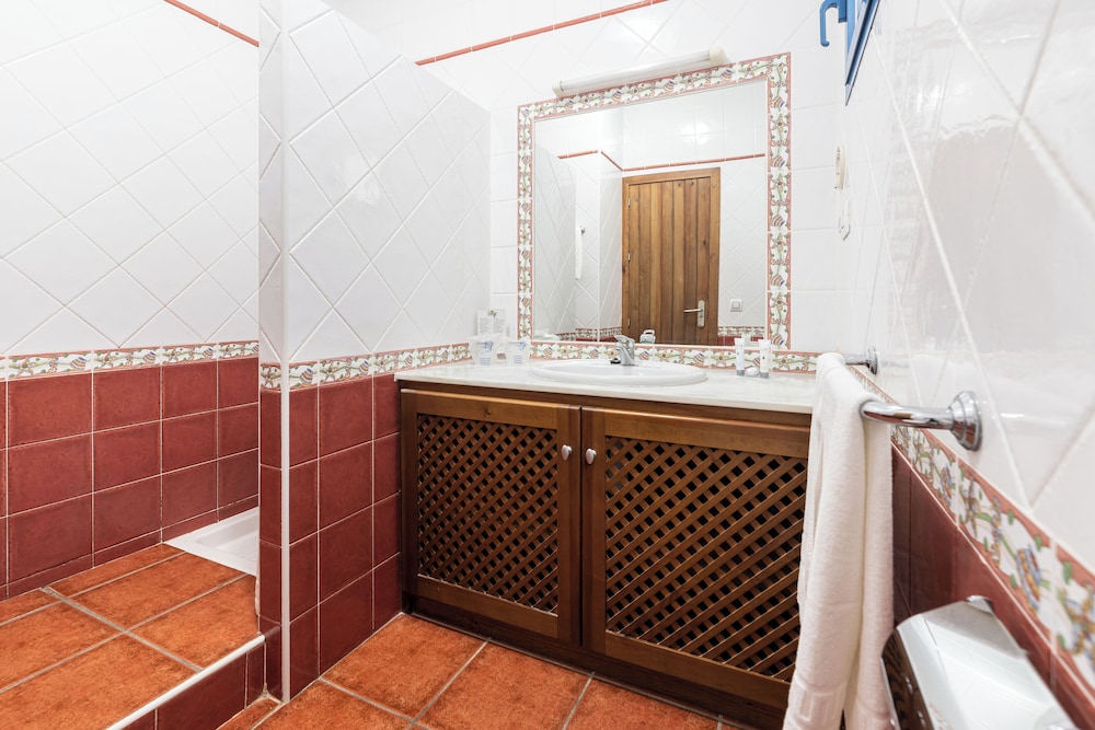 Habitación Estándar con Dos Camas Individuales