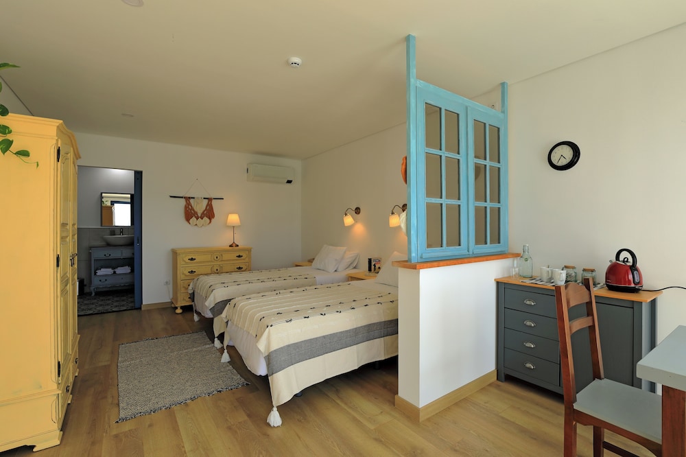 Deluxe Double or Twin Room photo 1