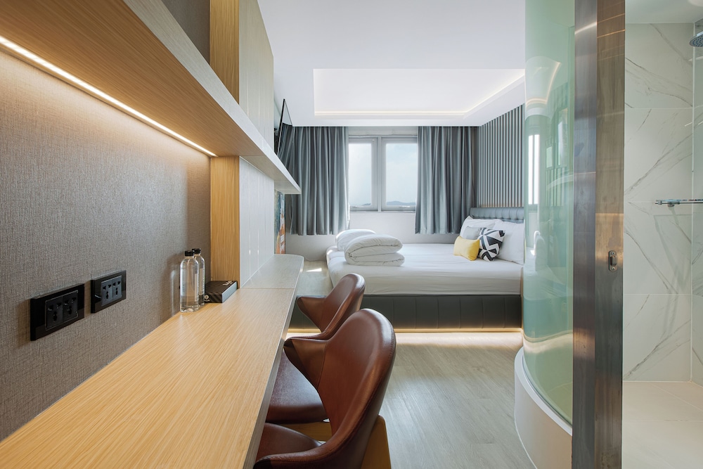 Superior Twin Room - Photo 3