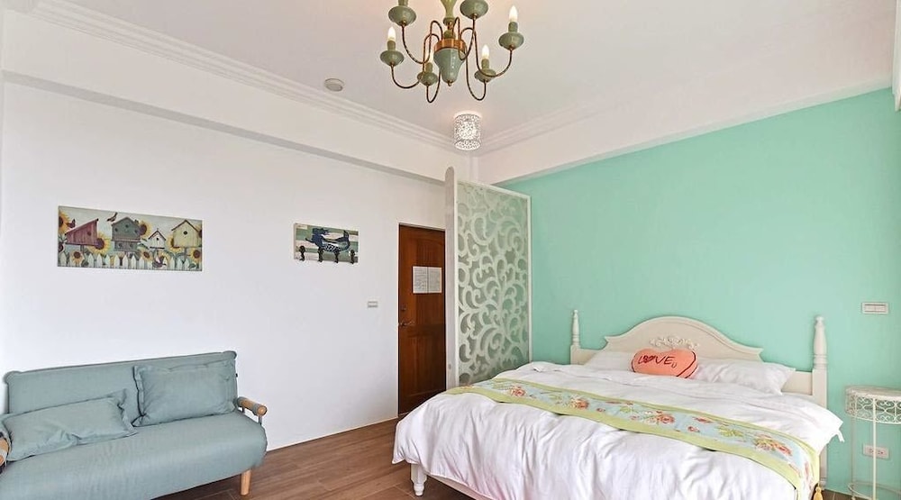 201 Quadruple Room - Photo 11