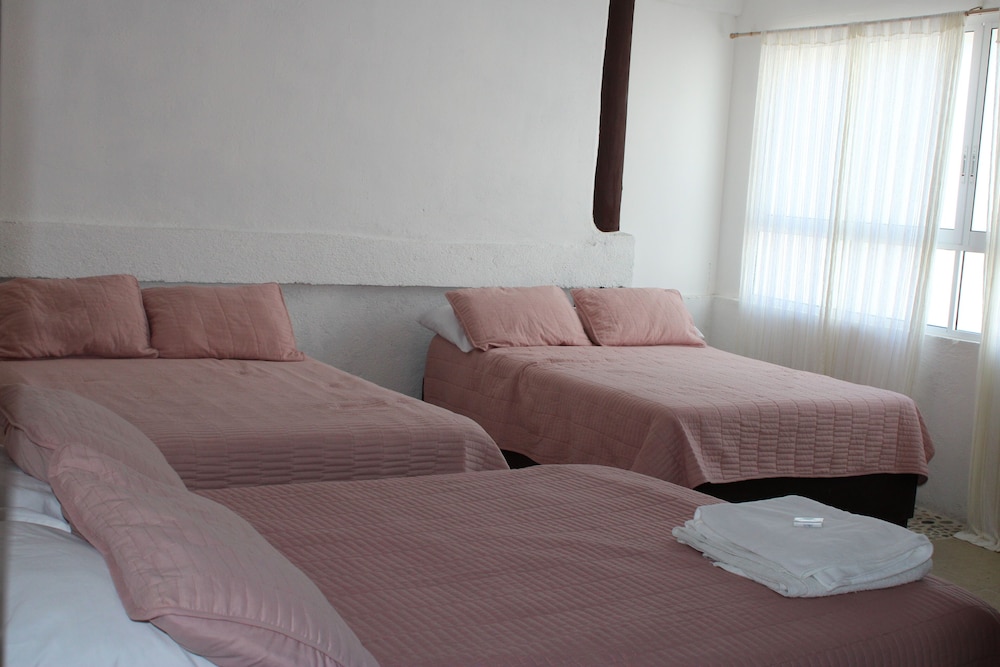 Grand Triple Room photo 1