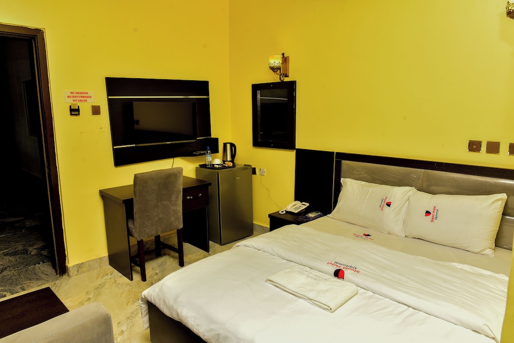 Deluxe Single Room, Balcony, City View photo 1