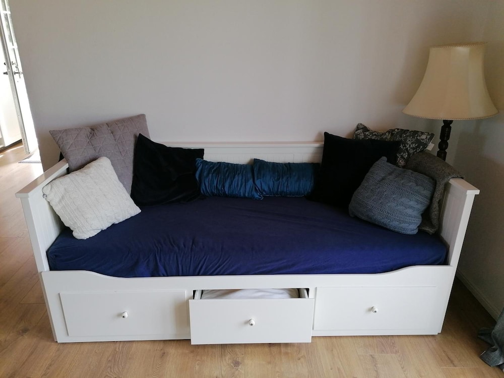 Basic Apartment, Multiple Beds, Non Smoking, photo 6